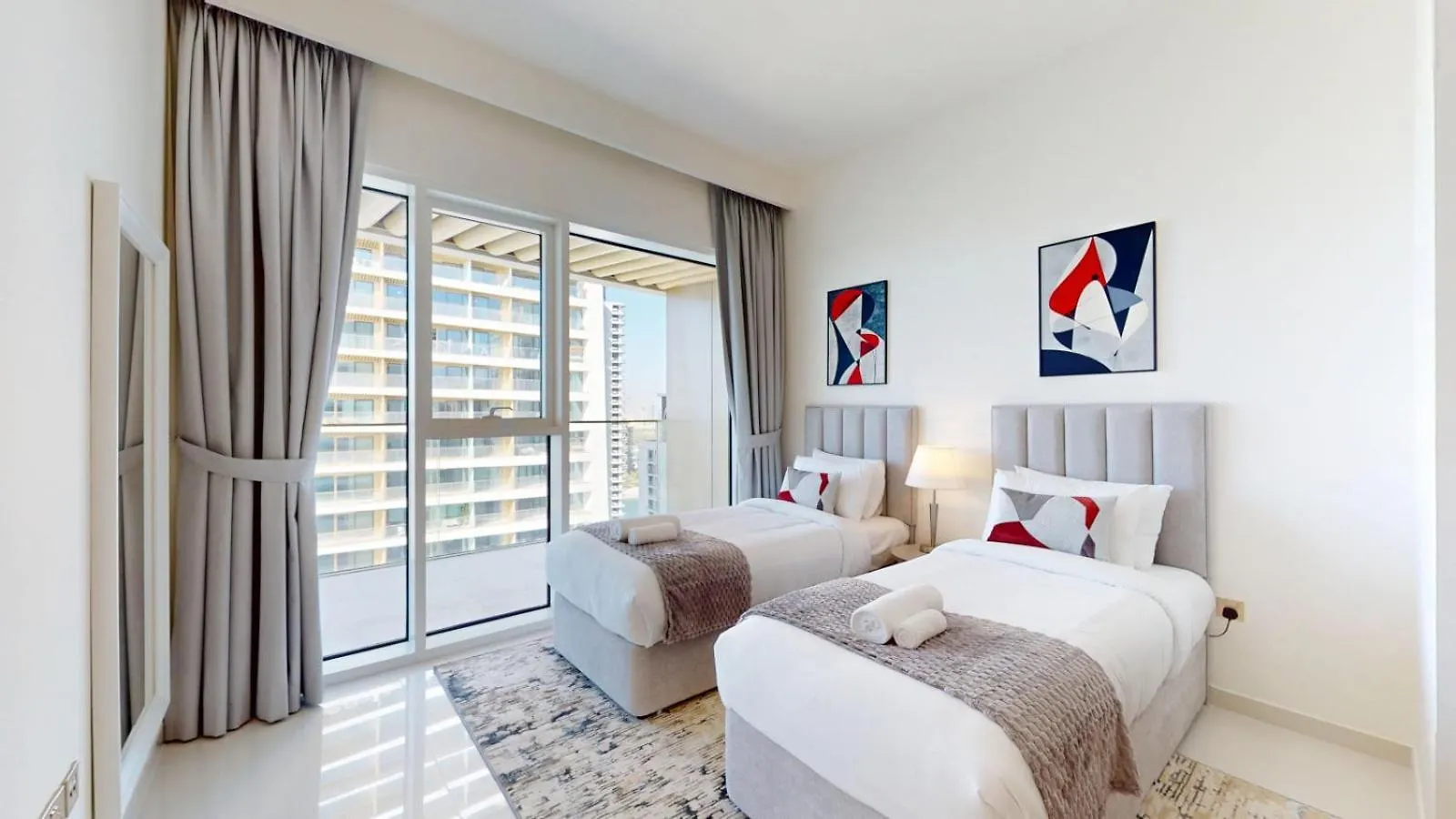 Grand Bleu 2 - Sophisticated Two Bed With Sea View Apartment Dubai